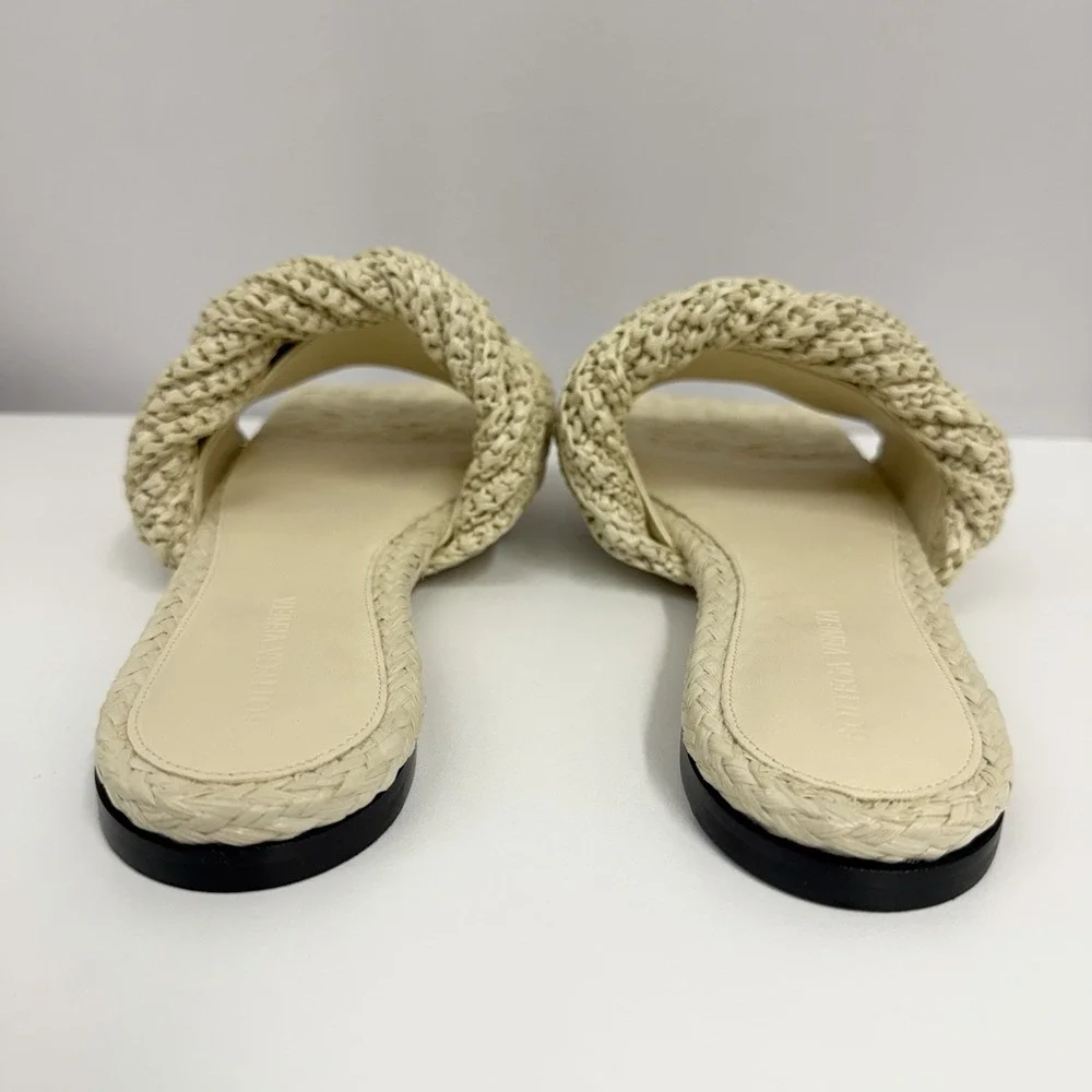 Bottega Veneta Lido Woven Raffia Flat Sandals Shoes Beige NEW 2 Dust Bags 39 9 B